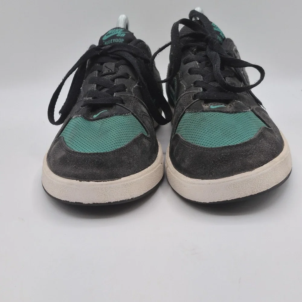 Nike SB Alleyoop Shoes Mens Size 8 Black Green‎ Suede Skate Sneakers CJ0882-007